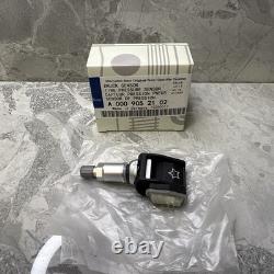 4 X Genuine Mercedes-Benz Tyre Pressure Monitor Sensor A0009052102