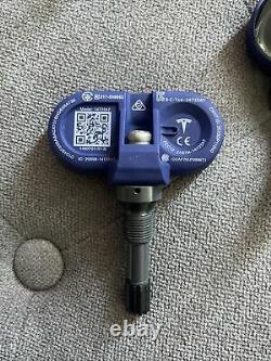 Tesla Bluetooth TPMS (Tire Pressure Monitor) For All NEW 2021 Tesla (X, Y, S & 3)