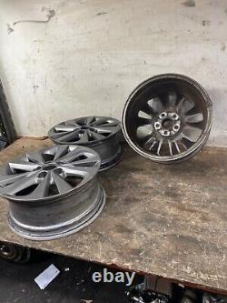 Toyota Auris 2012-2015 Single Alloy 17 Came Off Auris 2015