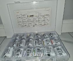 Ensemble de premiers secours pour valves de capteurs de pression des pneus avancé